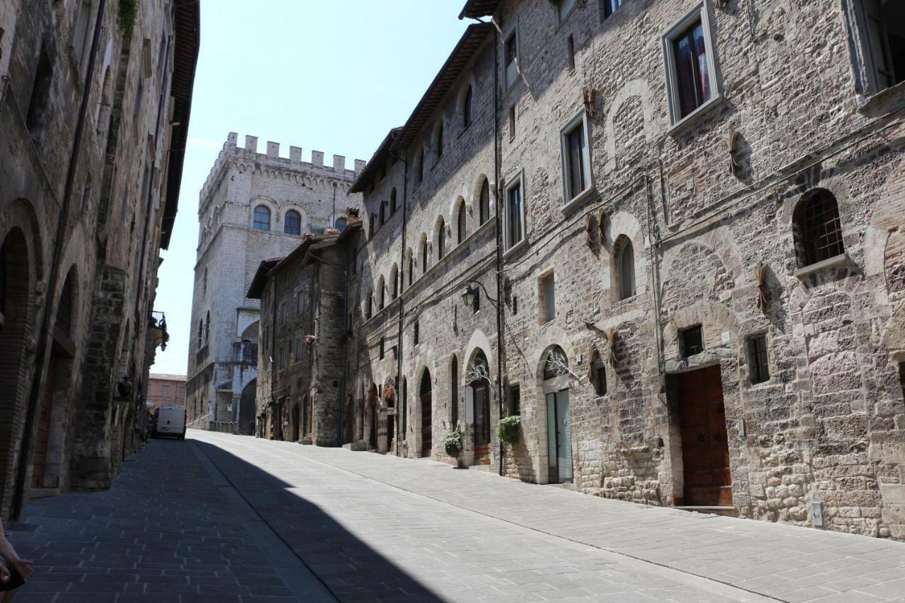 Gino'S House In Old Town.. Villa Gubbio Exterior photo